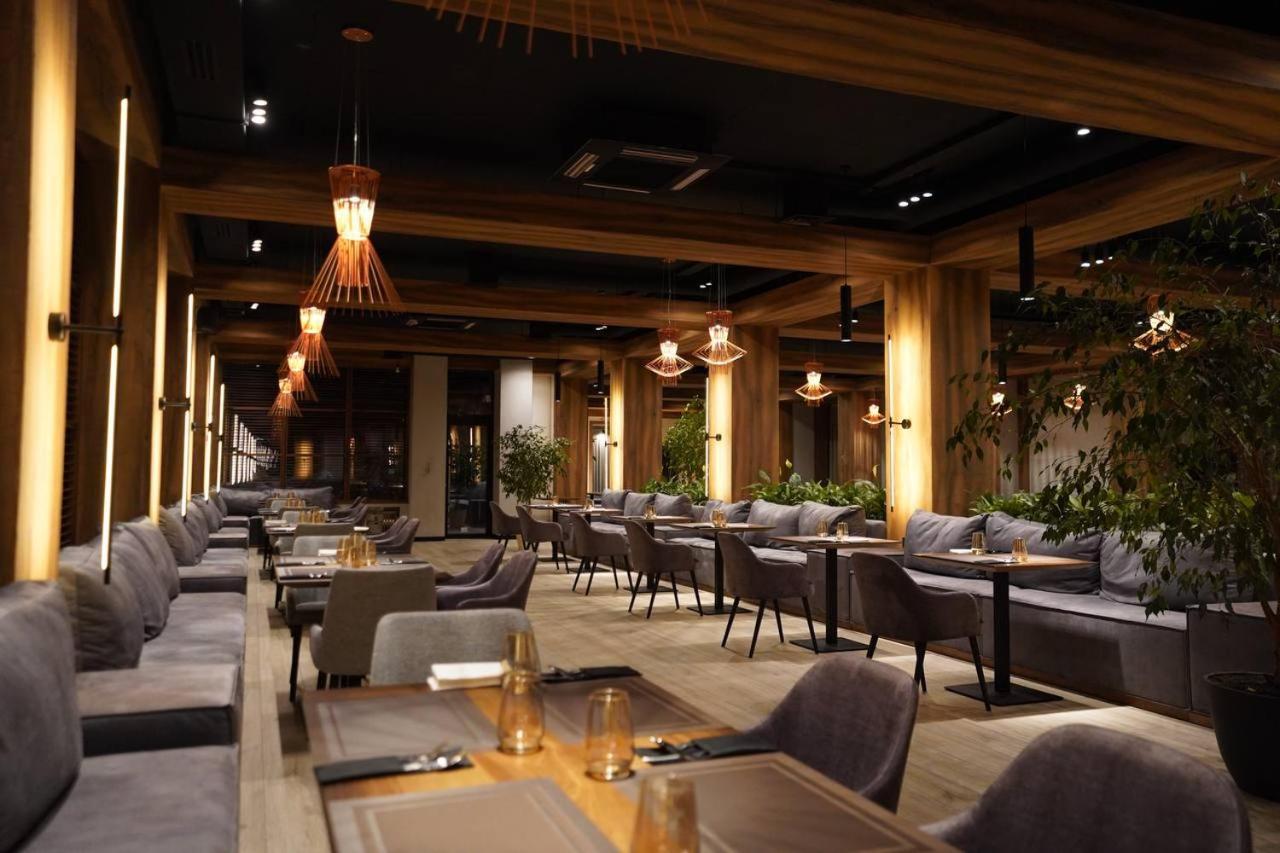Wood Hotel Resort & Spa Bukovel Exterior photo