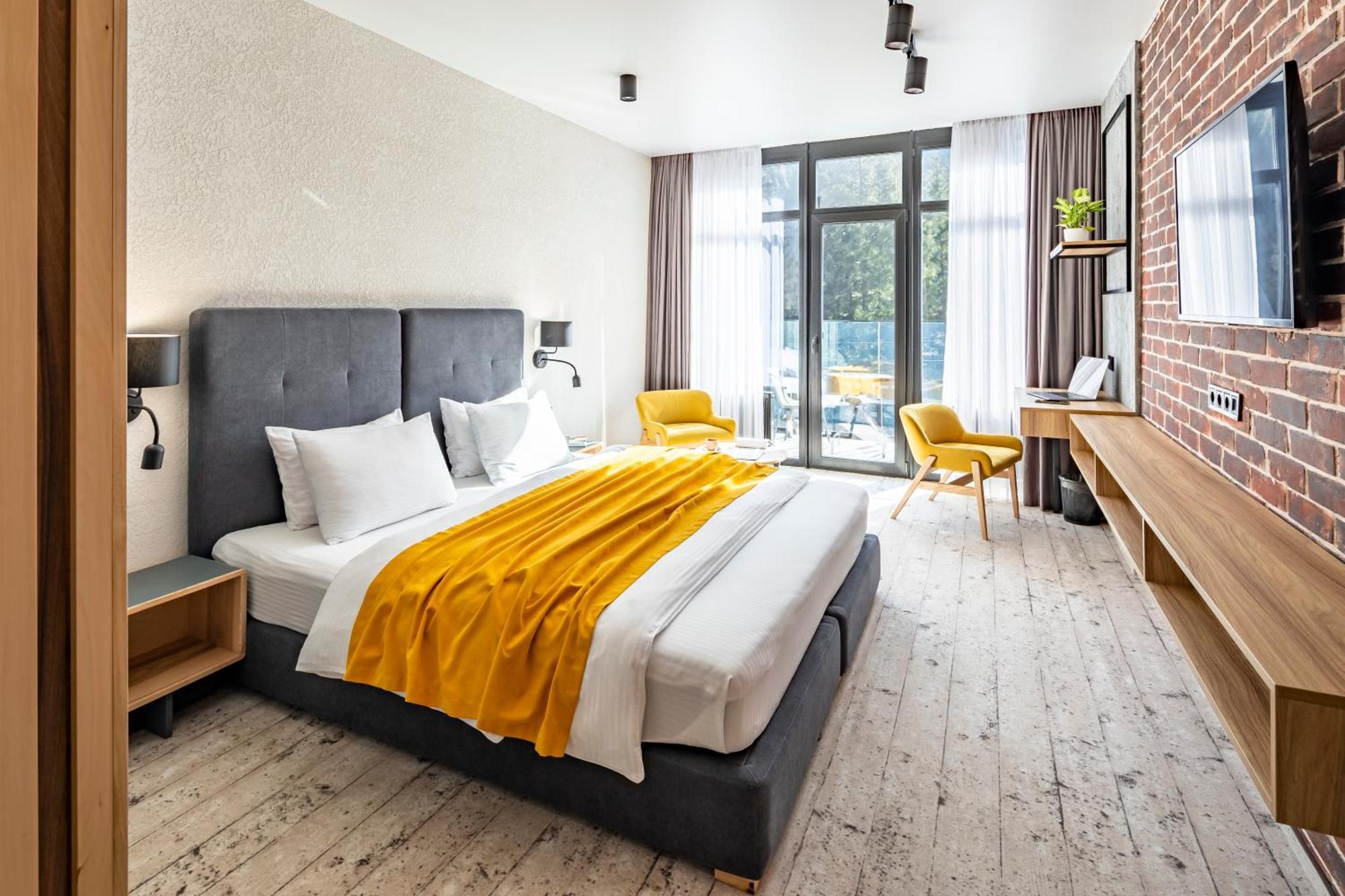 Wood Hotel Resort & Spa Bukovel Exterior photo